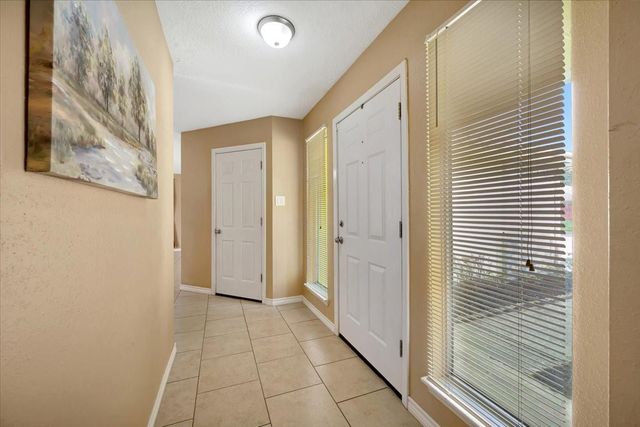 1818 Pilgrims Point Drive, Friendswood, TX 77546