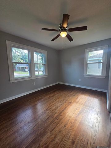 205 Bunn St, Donaldsonville, LA 70346