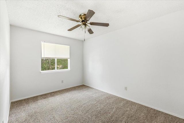 1421 Garden Path DR, Round Rock, TX 78664