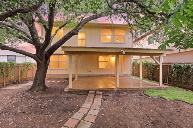 1421 Garden Path DR, Round Rock, TX 78664