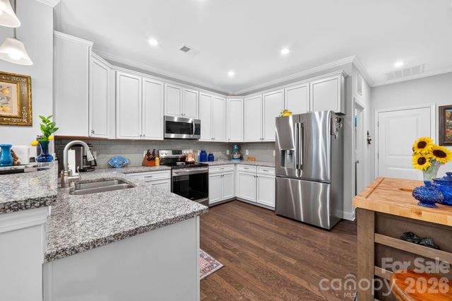 116 Keats Alley, Cramerton, NC 28032