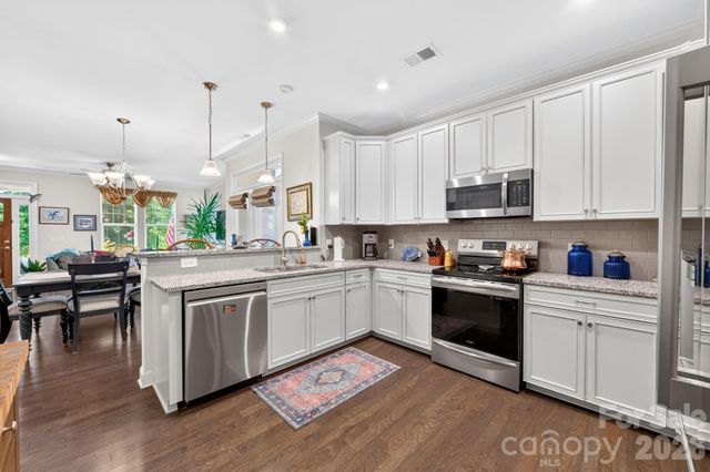 116 Keats Alley, Cramerton, NC 28032