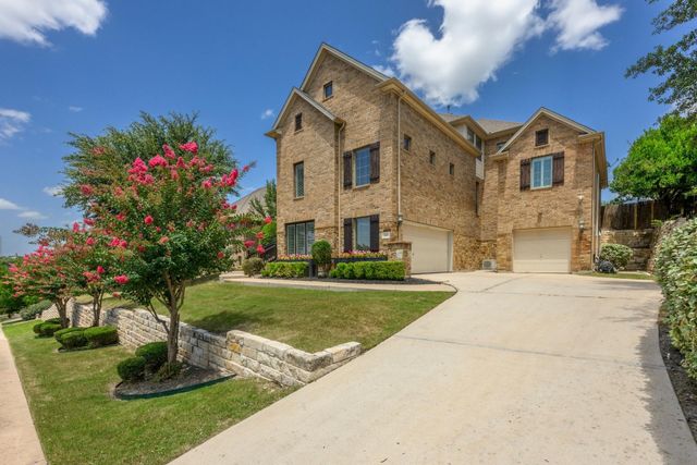 490 Aspen DR, Austin, TX 78737