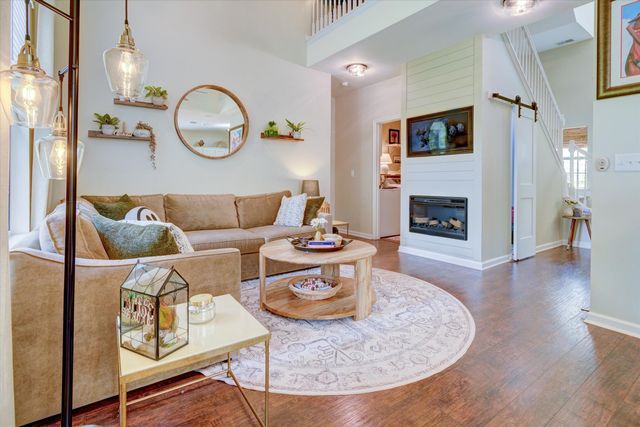 1324 Heidiho Way, Mount Pleasant, SC 29466
