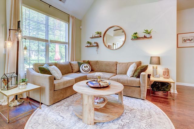 1324 Heidiho Way, Mount Pleasant, SC 29466