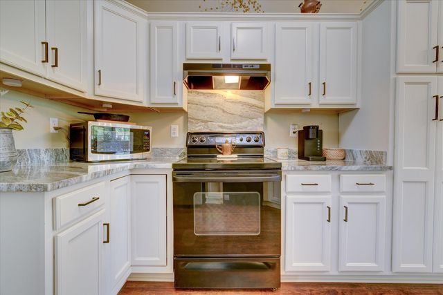 1324 Heidiho Way, Mount Pleasant, SC 29466