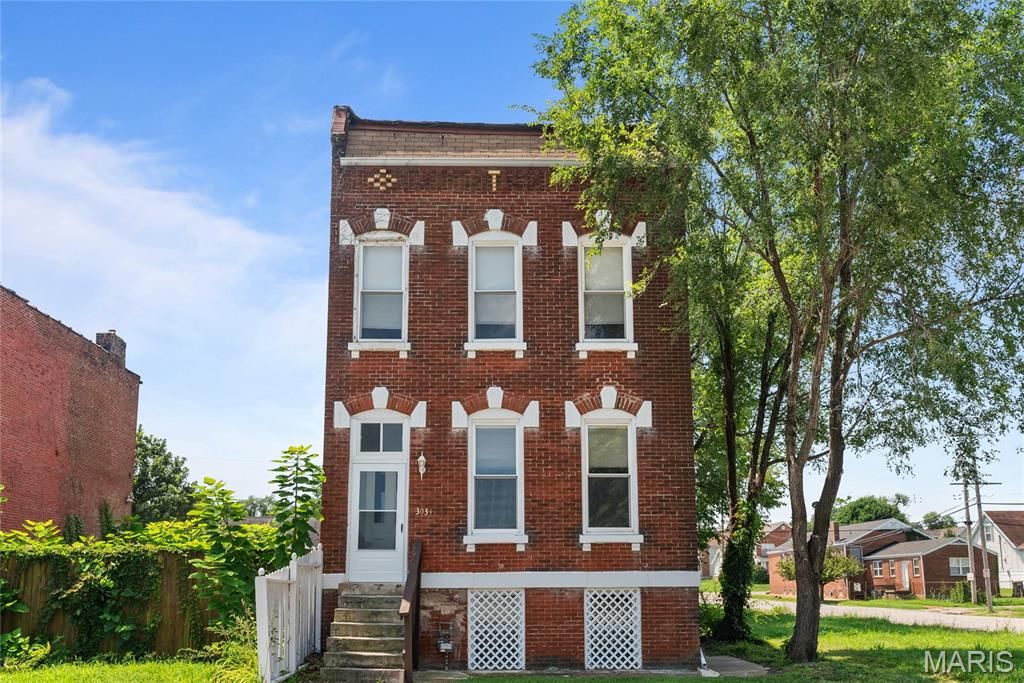 3034 Rutger Street, St Louis, MO 63104