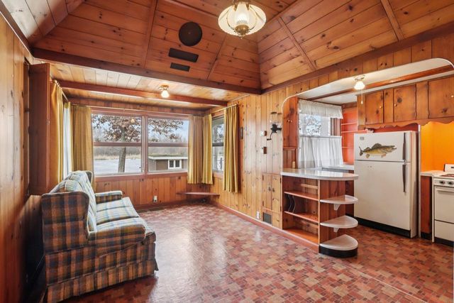 N3901 Wildcat Road, Poynette, WI 53955