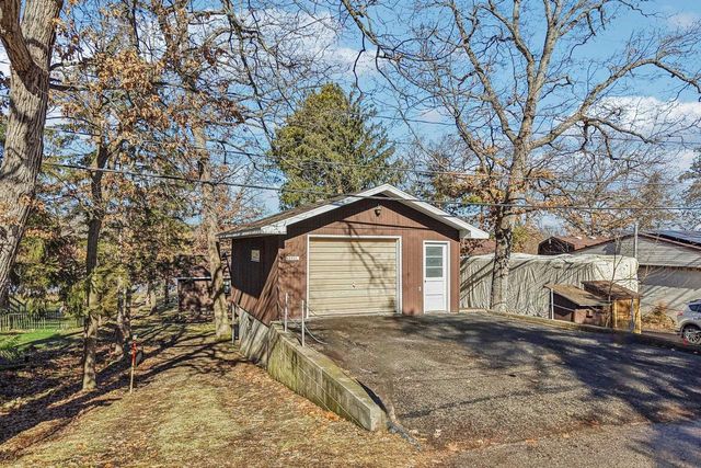 N3901 Wildcat Road, Poynette, WI 53955