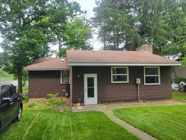 N3901 Wildcat Road, Poynette, WI 53955