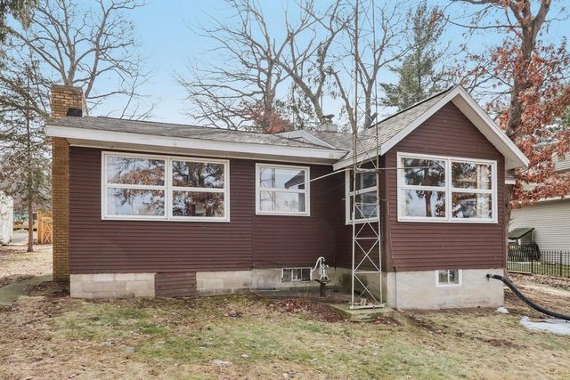 N3901 Wildcat Road, Poynette, WI 53955