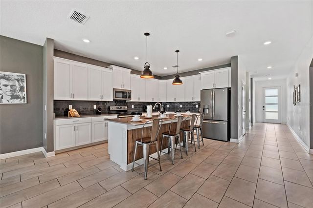 8983 BACKSWING WAY, Davenport, FL 33896