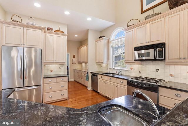846 GLEN DR, Bethany Beach, DE 19930