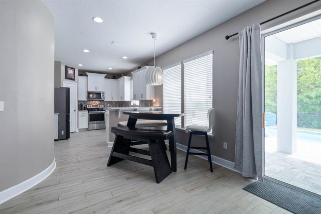 201 N Saxxon Rd, St Augustine, FL 32092