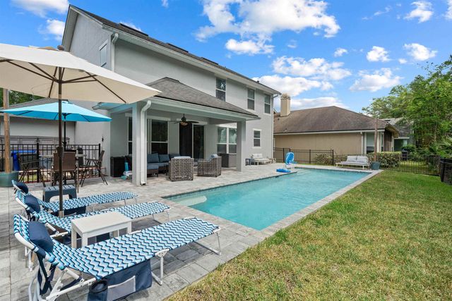 201 N Saxxon Rd, St Augustine, FL 32092