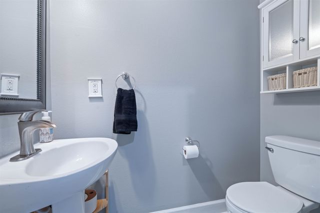 201 N Saxxon Rd, St Augustine, FL 32092