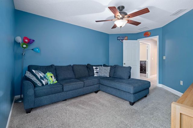 201 N Saxxon Rd, St Augustine, FL 32092