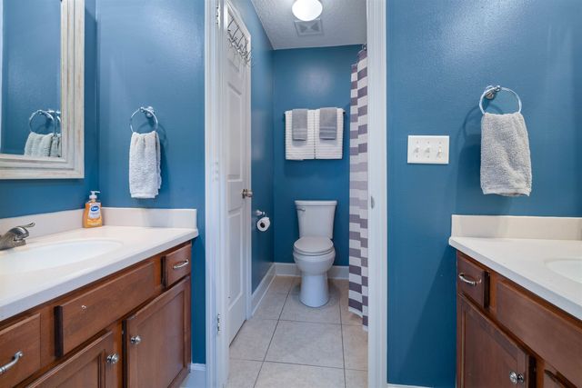 201 N Saxxon Rd, St Augustine, FL 32092