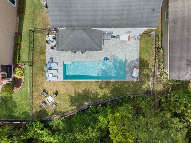 201 N Saxxon Rd, St Augustine, FL 32092