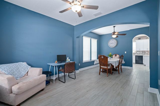 201 N Saxxon Rd, St Augustine, FL 32092