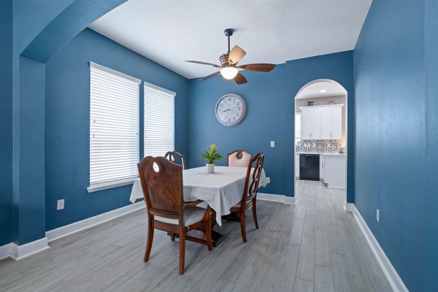 201 N Saxxon Rd, St Augustine, FL 32092