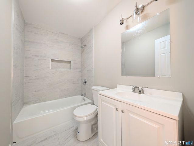 945 Ella T Grasso Boulevard, New Haven, CT 06511