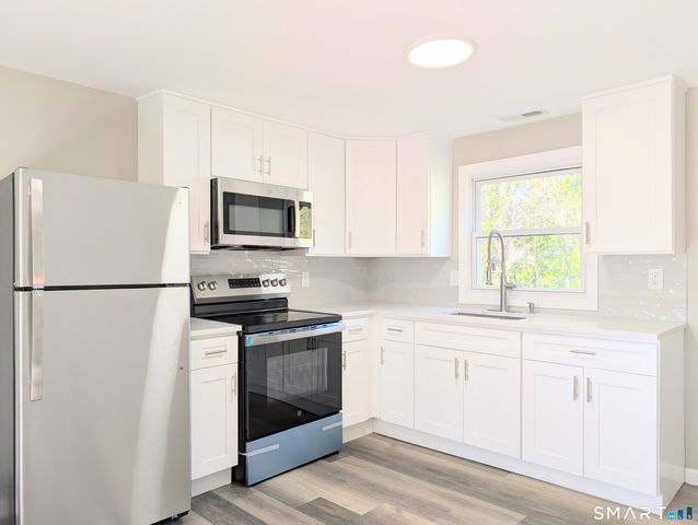 945 Ella T Grasso Boulevard, New Haven, CT 06511