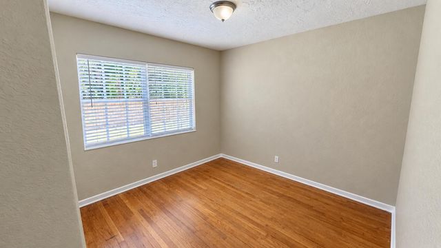 211 Dartmouth Drive, Lake Worth Beach, FL 33460