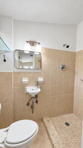 211 Dartmouth Drive, Lake Worth Beach, FL 33460