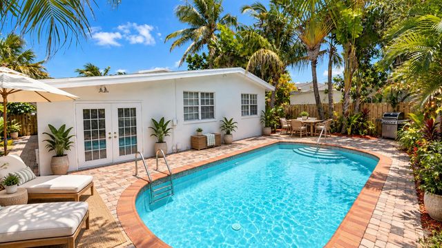 211 Dartmouth Drive, Lake Worth Beach, FL 33460