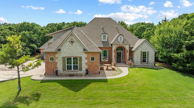 6405 Valley Ridge Drive, Edmond, OK 73034