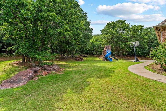 6405 Valley Ridge Drive, Edmond, OK 73034