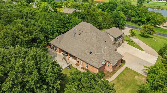6405 Valley Ridge Drive, Edmond, OK 73034