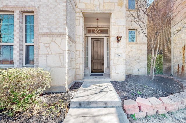 792 Huntingdon Street, Coppell, TX 75019