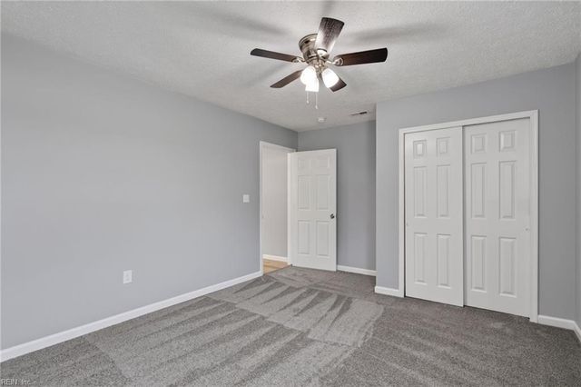 1922 Beall DR, Hampton, VA 23663