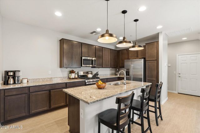8329 E Impala Avenue, Mesa, AZ 85209