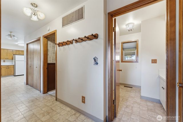 296 McKinney Road, Walla Walla, WA 99362