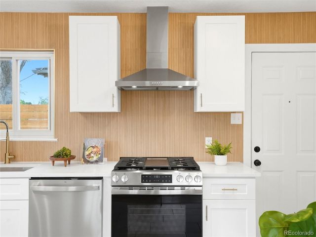 3255 Pontiac Street, Denver, CO 80207