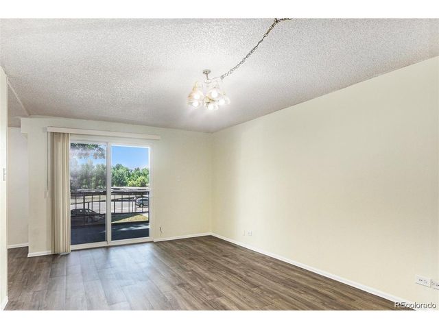 2375 S Linden Ct 201, Denver, CO 80222