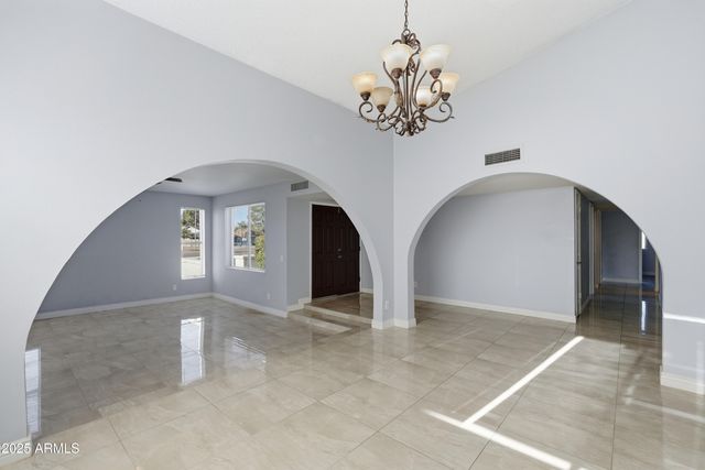 17853 N 43RD Drive, Glendale, AZ 85308