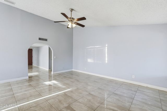 17853 N 43RD Drive, Glendale, AZ 85308