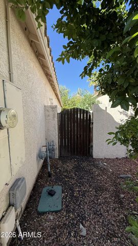 5962 W FIELDSTONE Drive, Glendale, AZ 85308