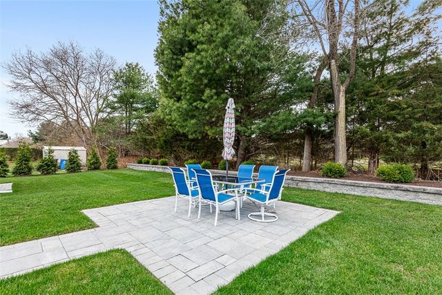 45 Bonnie Brook Drive, Cumberland, RI 02864