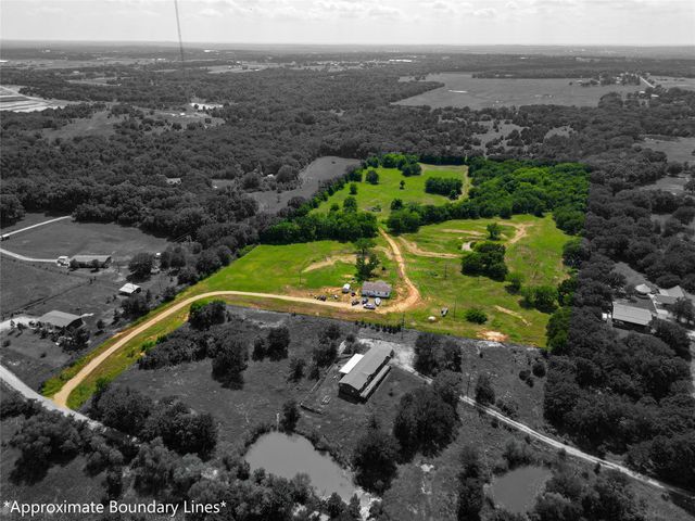1932 County Road 222, Gainesville, TX 76240