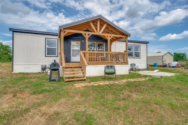 1932 County Road 222, Gainesville, TX 76240
