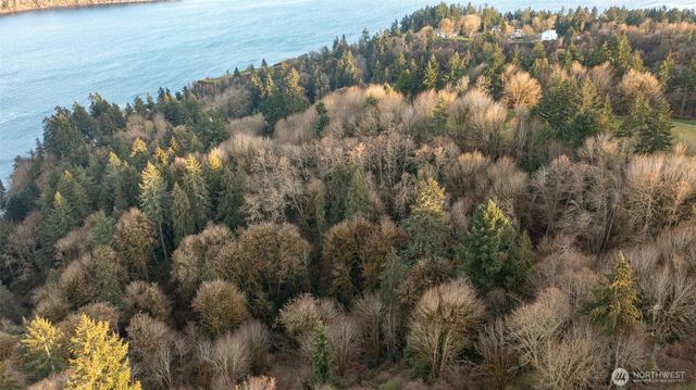 9999 Fetters Lane, Olalla, WA 98359
