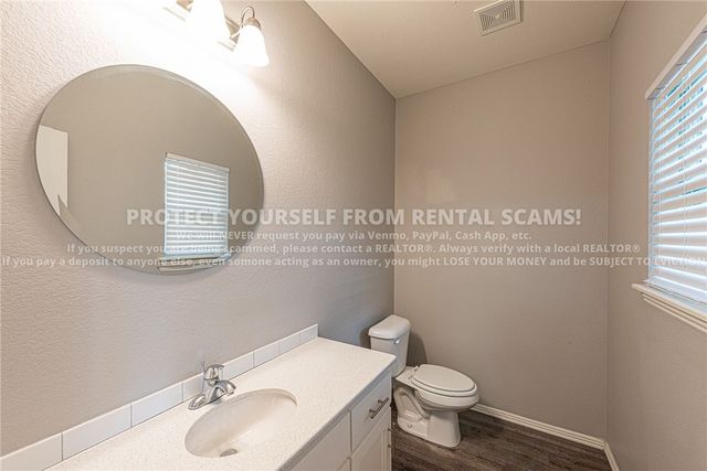 1286 N Corsica Drive, Fayetteville, AR 72704