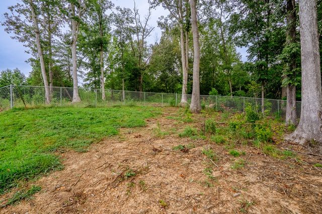 1401 SE Eastbrook Road, Dalton, GA 30721