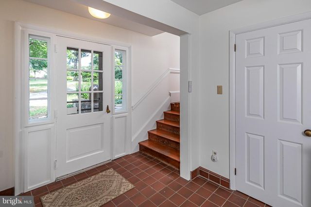 6615 CHAPEL RD, New Hope, PA 18938