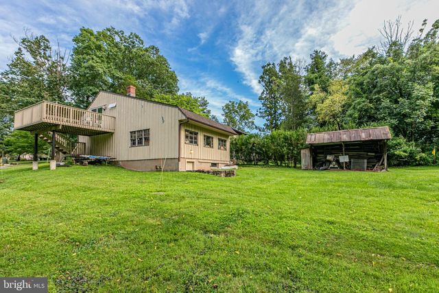 6615 CHAPEL RD, New Hope, PA 18938